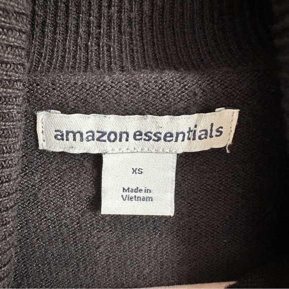 Amazon Essentials Black Turtleneck Sweater Top sz XS - Picture 3 of 4